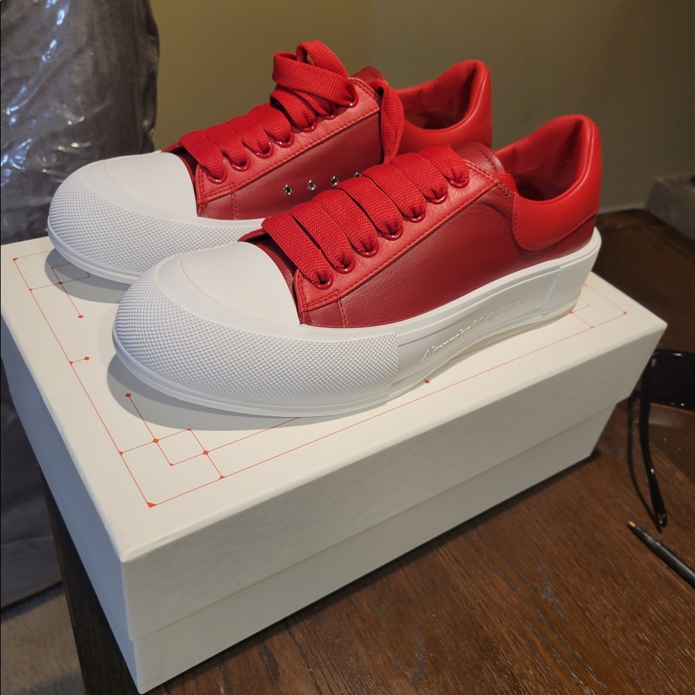 Alexender McQueen red low top sneakers sz 43